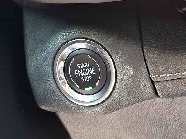 Used 2023 Buick Envision Preferred AWD/4WD image 22