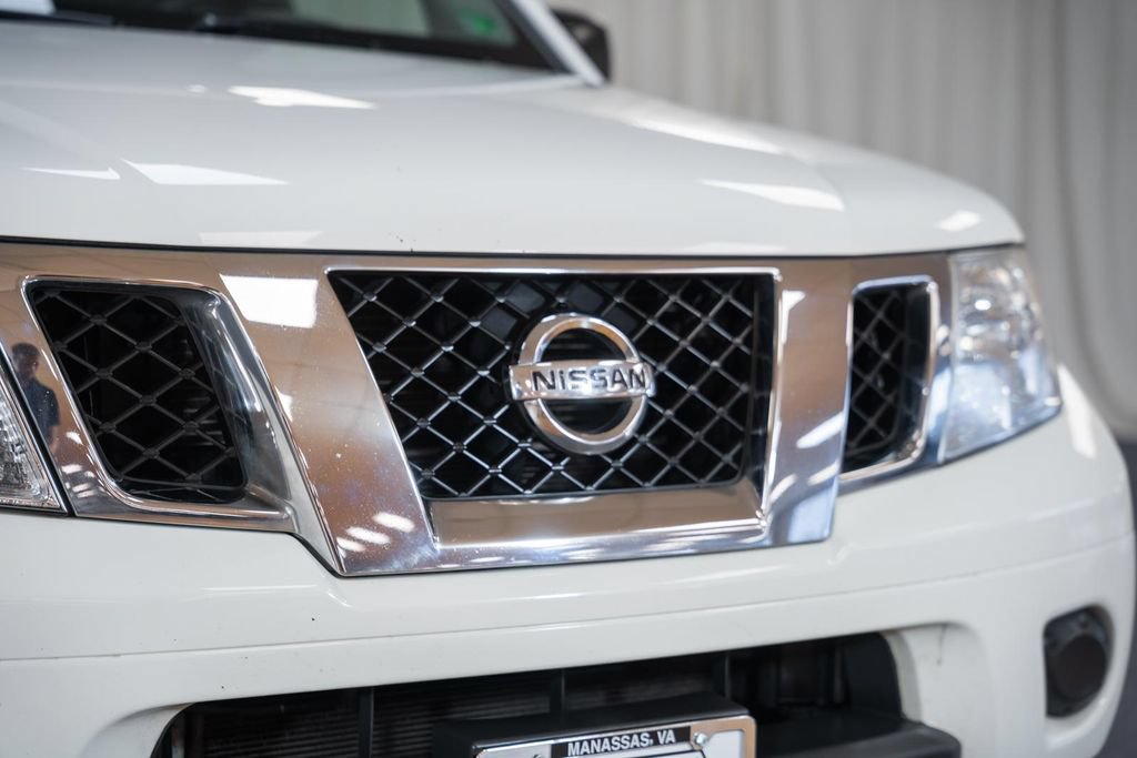 Used 2021 Nissan Frontier SV RWD image 9