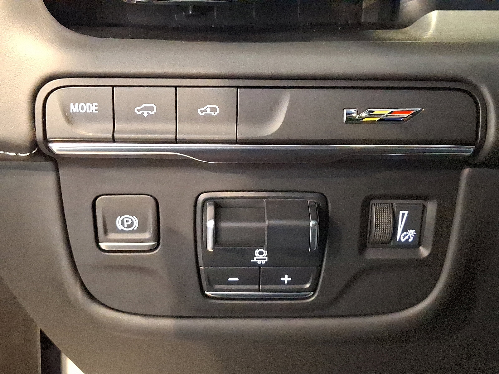 Used 2024 Cadillac Escalade V w/ LPO, Floor Liner Package image 27