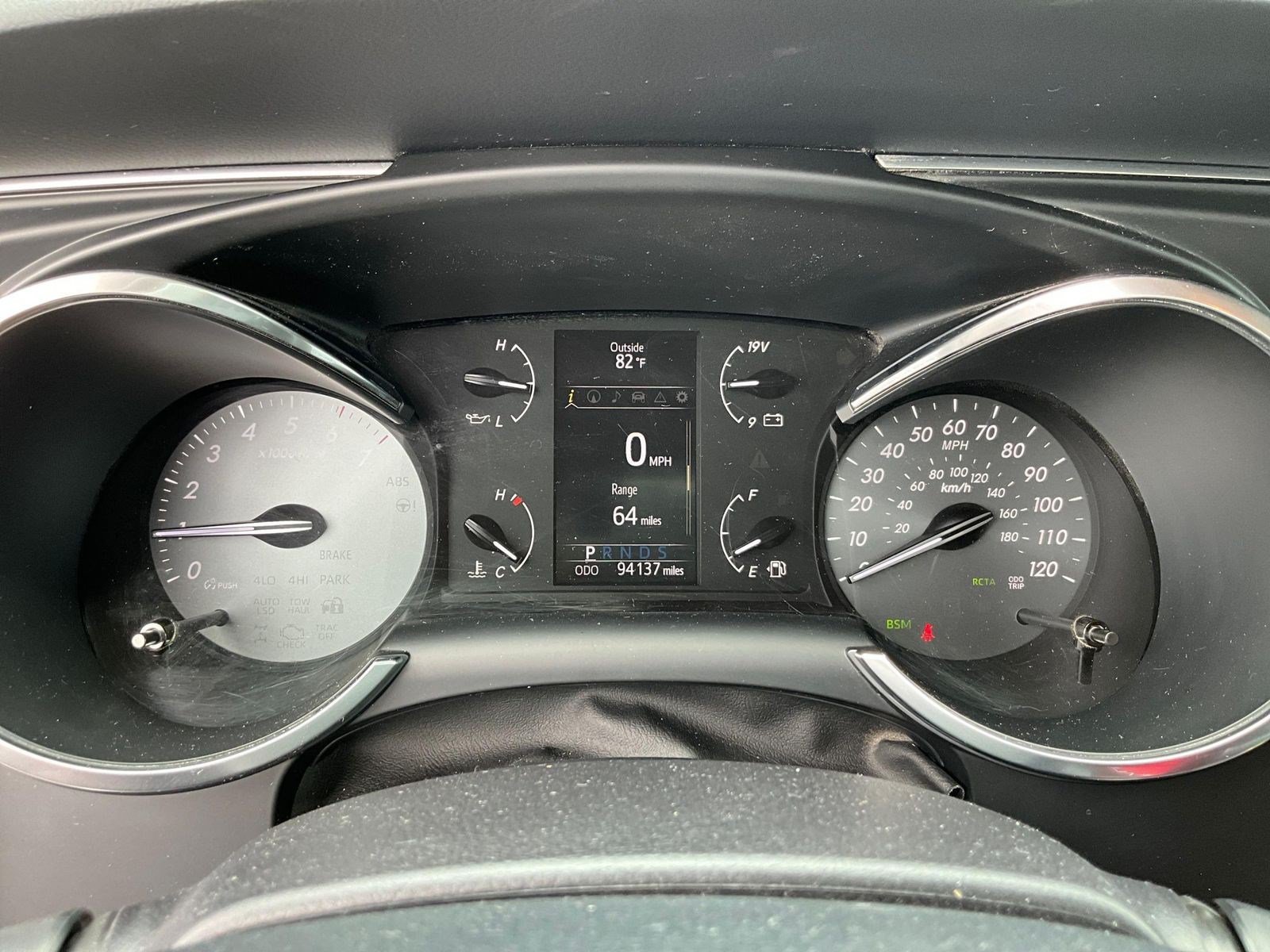 Used 2018 Toyota Sequoia TRD Sport AWD/4WD image 12