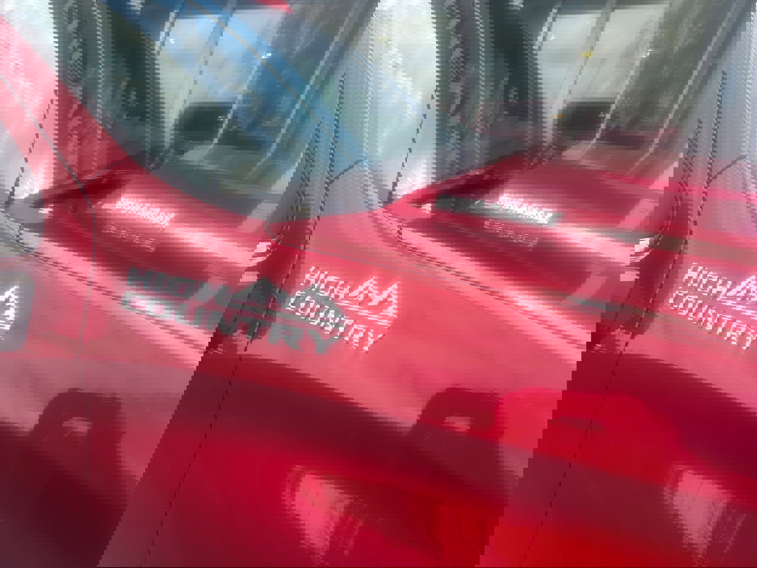 Used 2024 Chevrolet Silverado 1500 High Country w/ Technology Package image 5