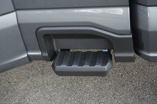 New 2026 Ford F450 XLT image 28