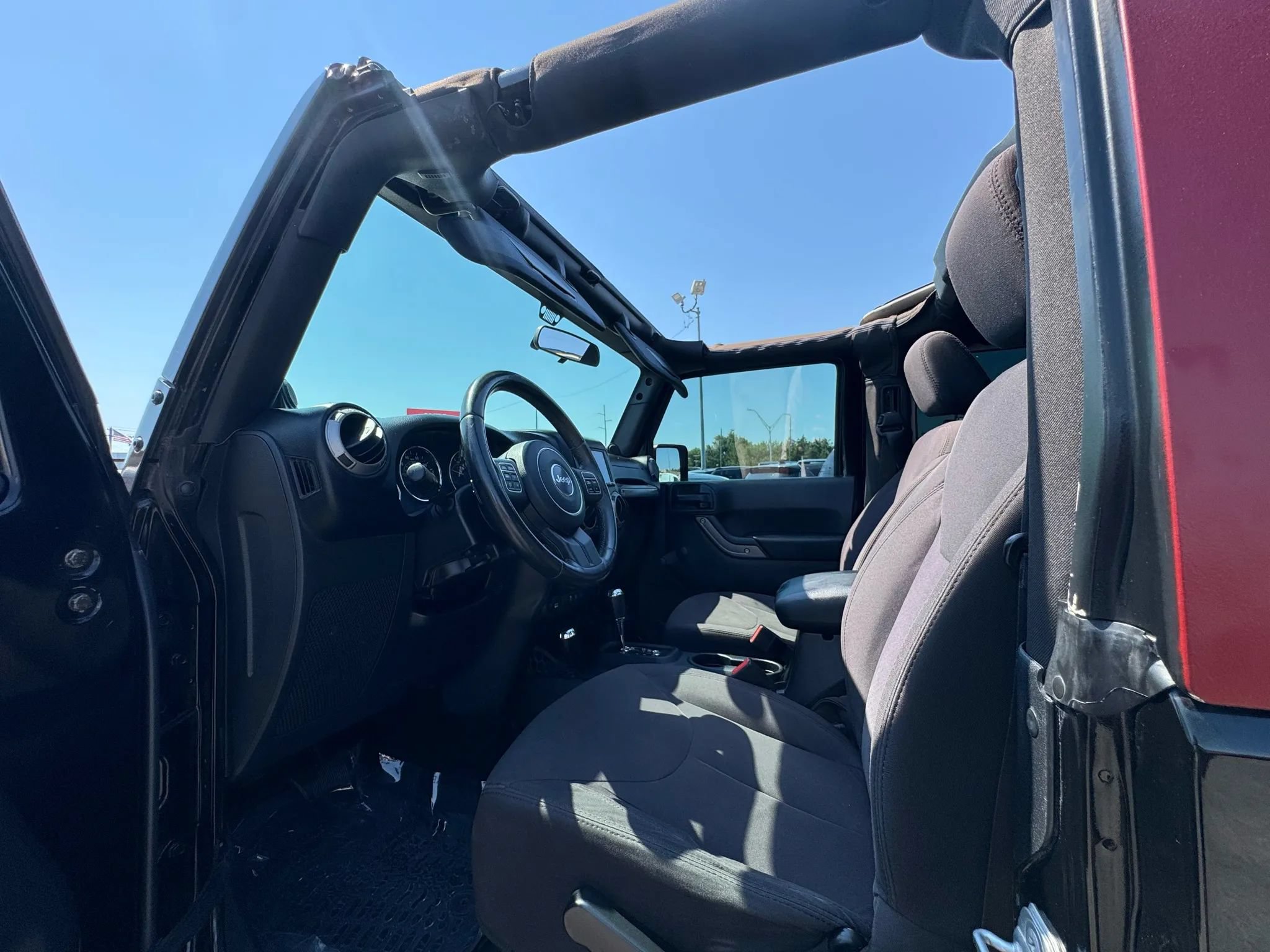 Used 2014 Jeep Wrangler Sport w/ Connectivity Group AWD/4WD image 24
