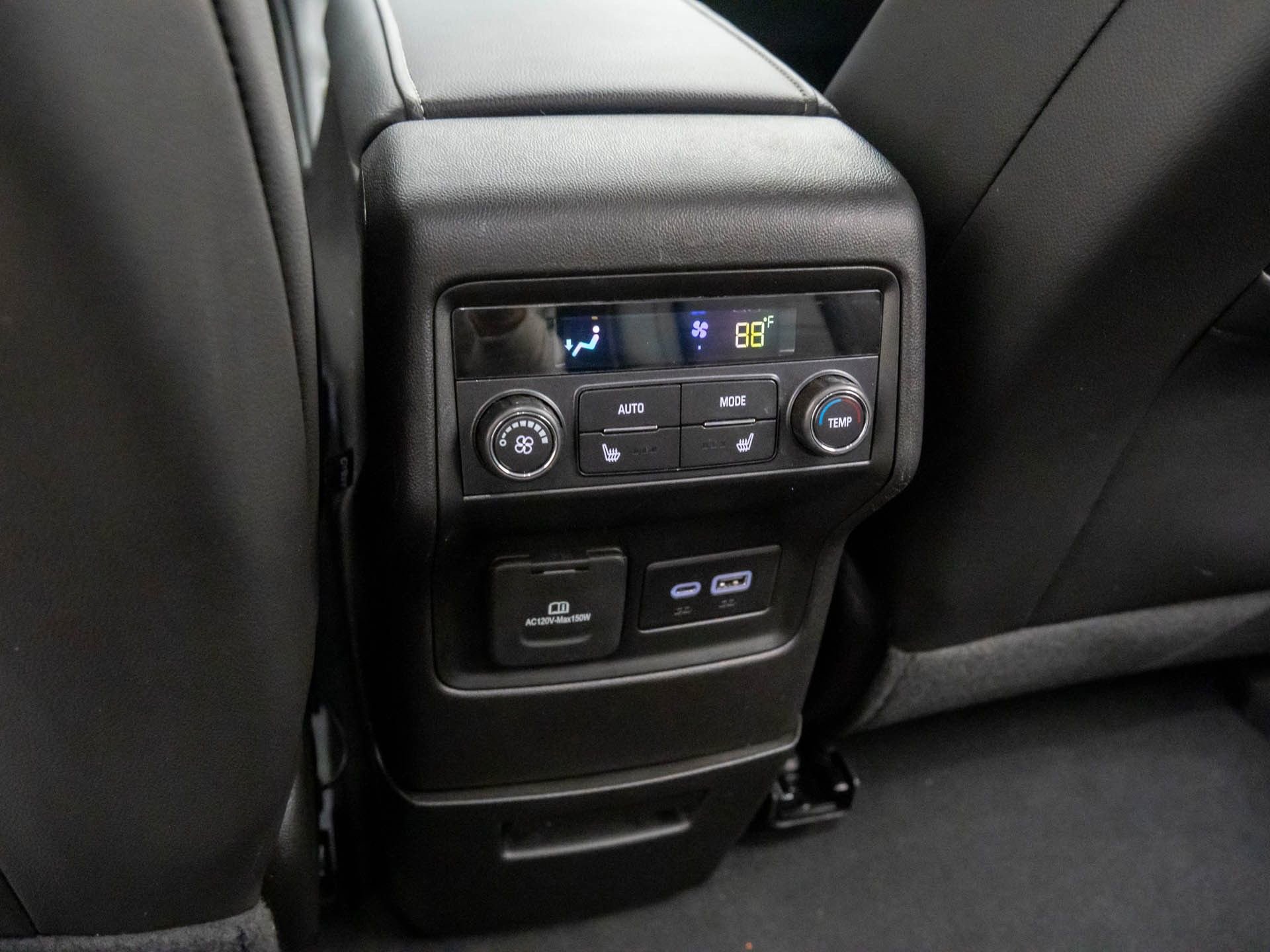 Used 2023 GMC Acadia Denali w/ Black Diamond Edition image 21