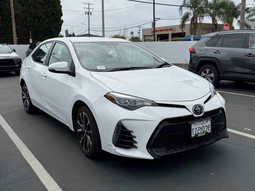 Used 2019 Toyota Corolla SE FWD image 1