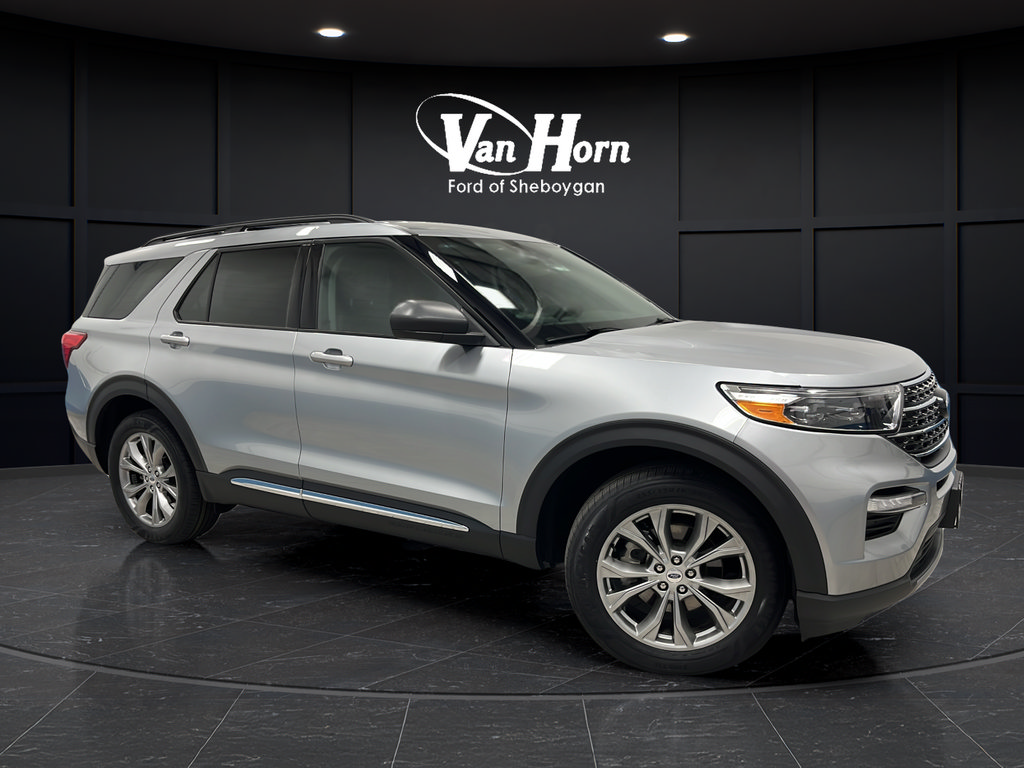 Used 2023 Ford Explorer XLT w/ Equipment Group 202A AWD/4WD video 1