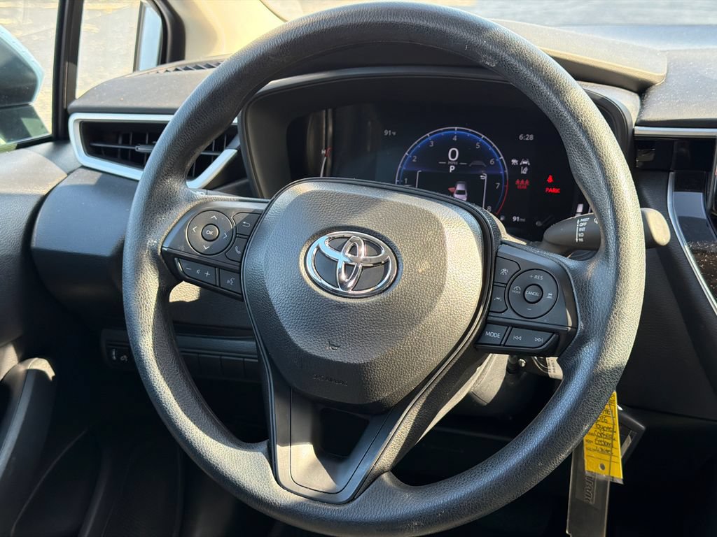 Used 2026 Toyota Corolla LE FWD image 28
