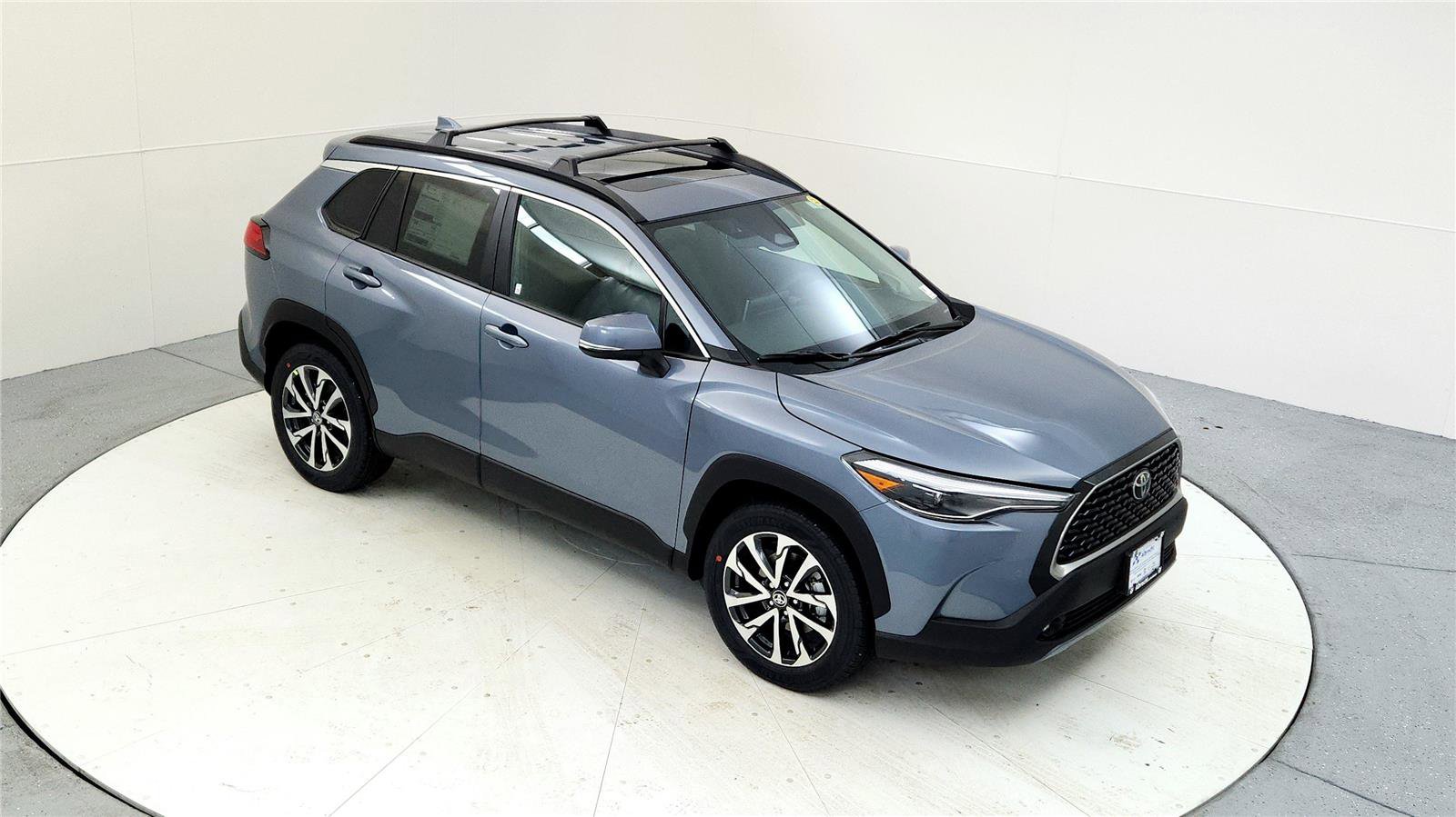 Certified 2024 Toyota Corolla Cross XLE w/ Convenience Package image 16