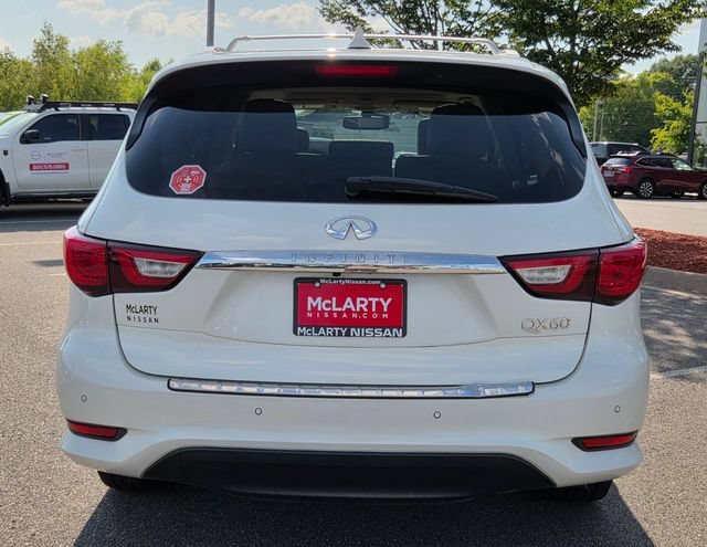 Used 2018 INFINITI QX60 Luxe w/ Deluxe Technology Package AWD/4WD image 6