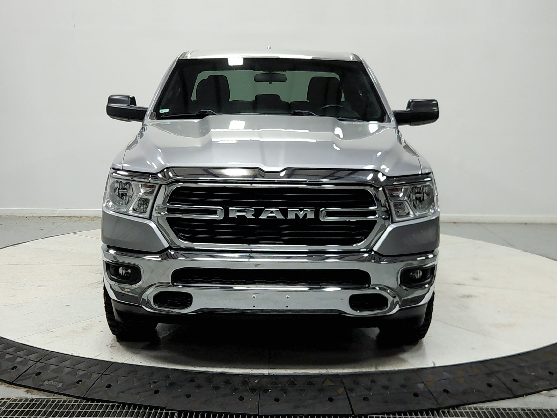 Used 2021 RAM 1500 Big Horn AWD/4WD image 3