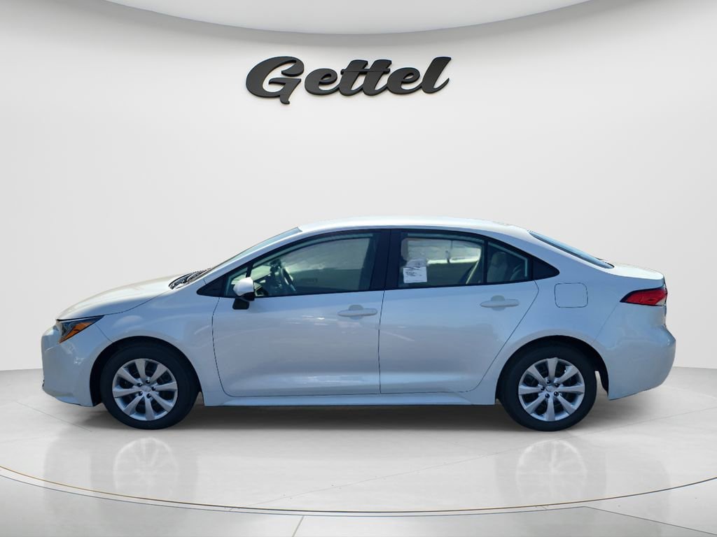 New 2026 Toyota Corolla LE FWD image 8