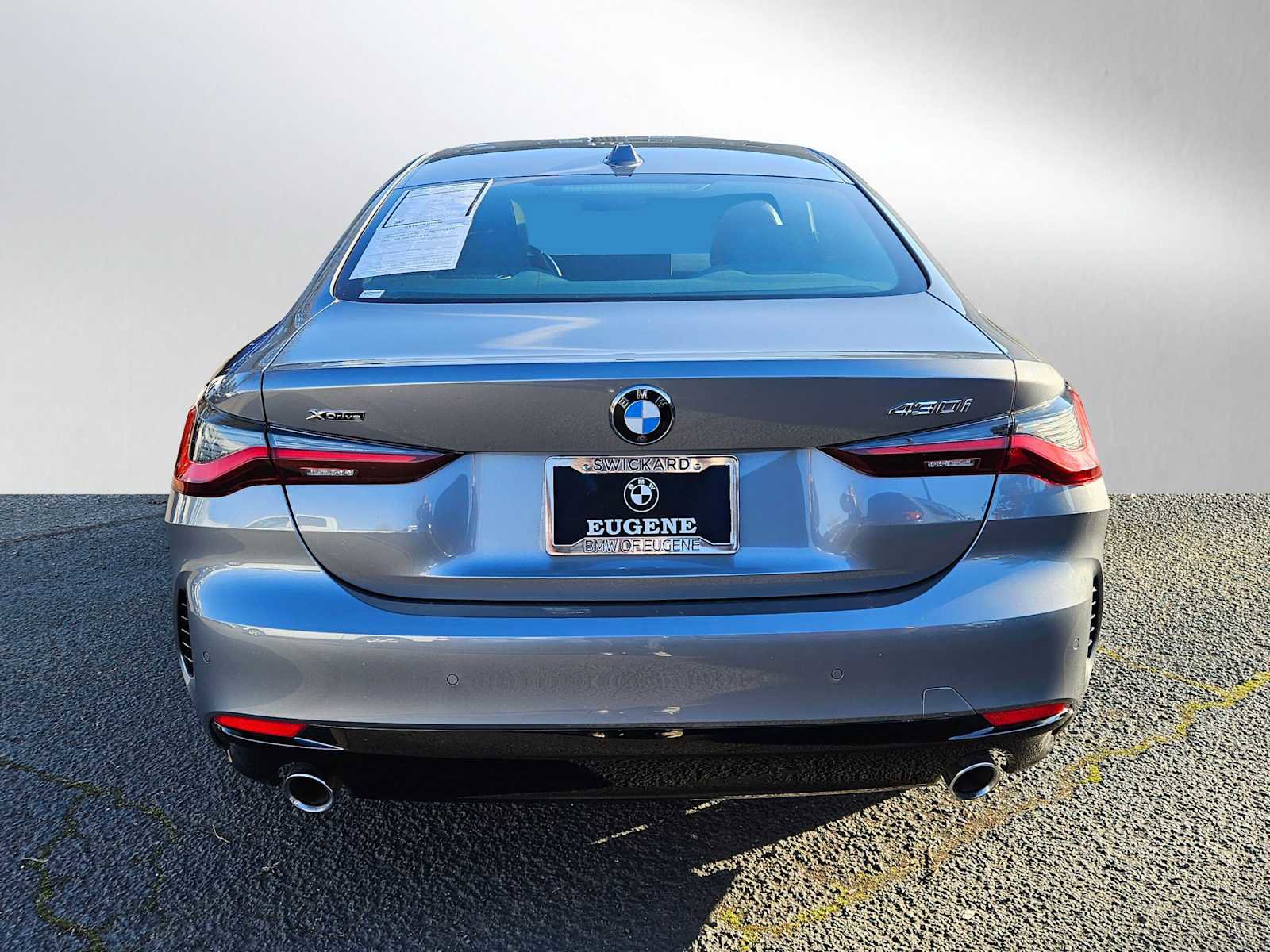Used 2024 BMW 430i xDrive Coupe w/ Premium Package image 8