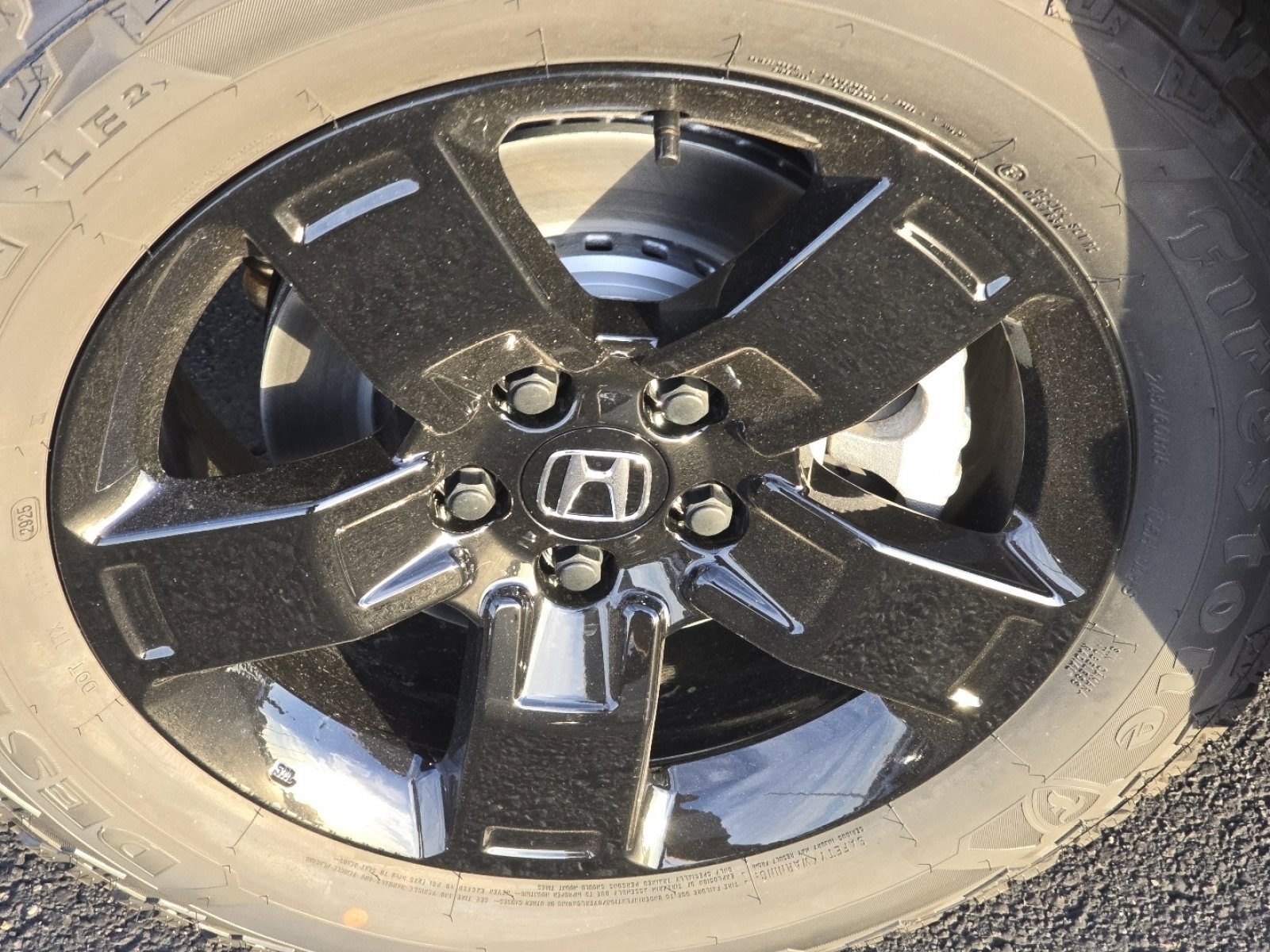 New 2026 Honda Ridgeline Black Edition image 16