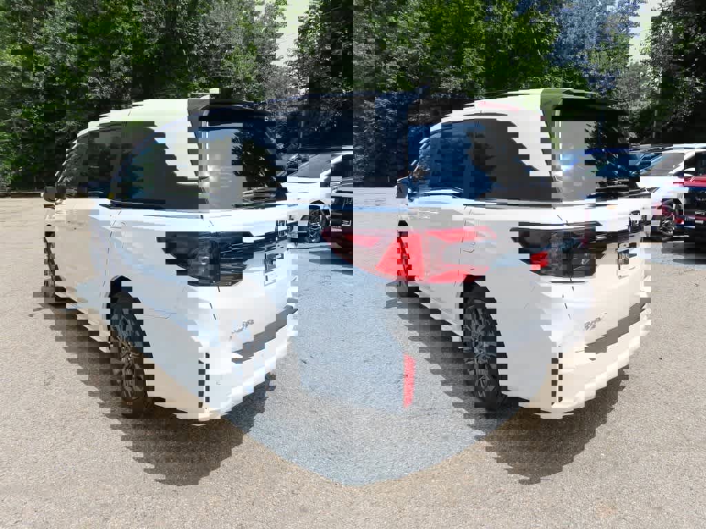 New 2026 Honda Odyssey Touring image 4