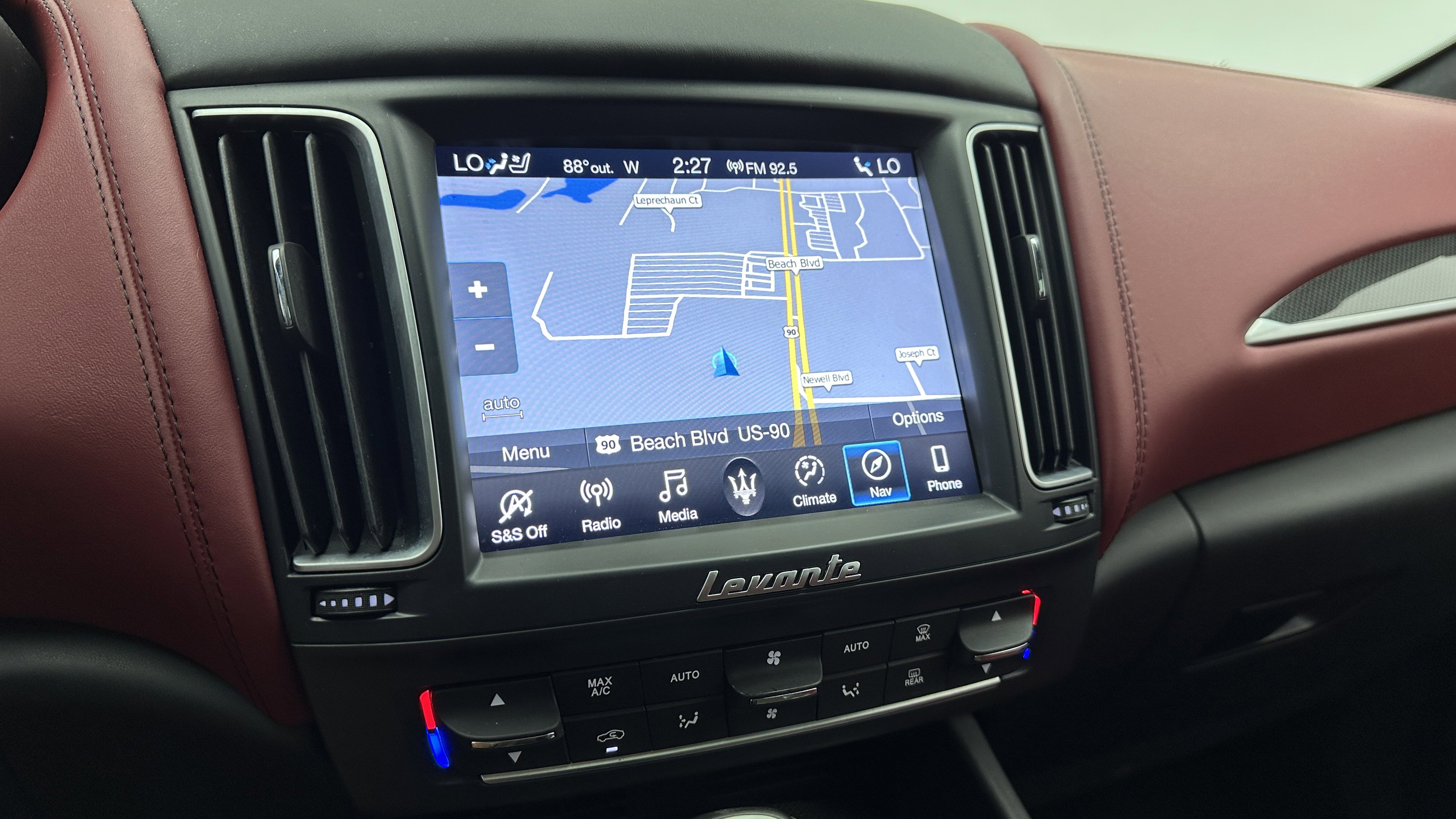 Used 2019 Maserati Levante GTS image 4