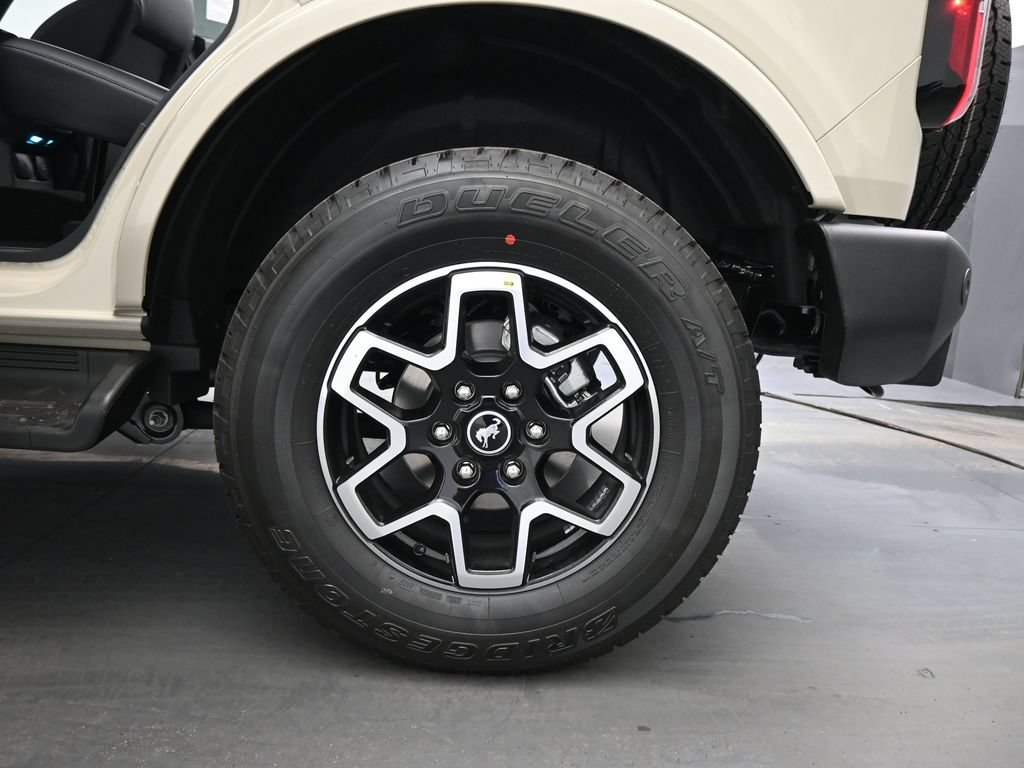 New 2026 Ford Bronco Outer Banks AWD/4WD image 22