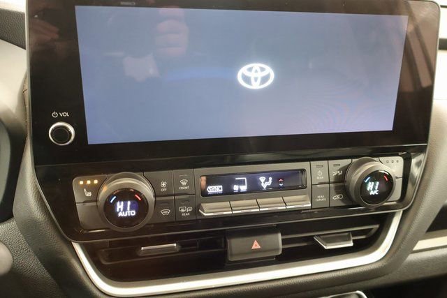 Certified 2024 Toyota Grand Highlander XLE image 21