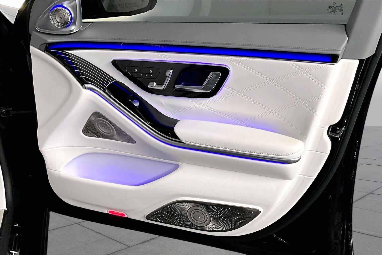 Certified 2023 Mercedes-Benz Maybach S 580 4MATIC image 23