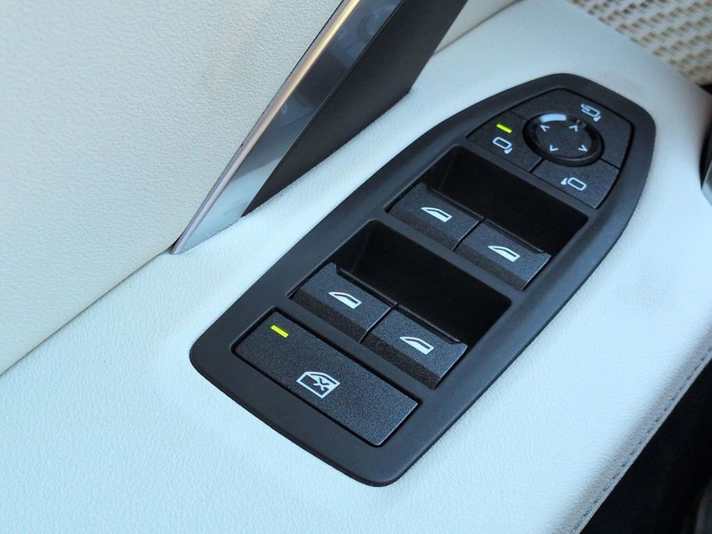 New 2026 BMW X1 M35i w/ Technology Package image 24