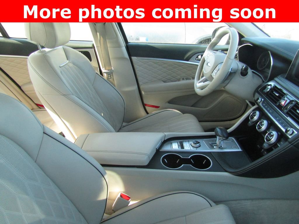 Used 2019 Genesis G70 3.3T Design RWD image 11