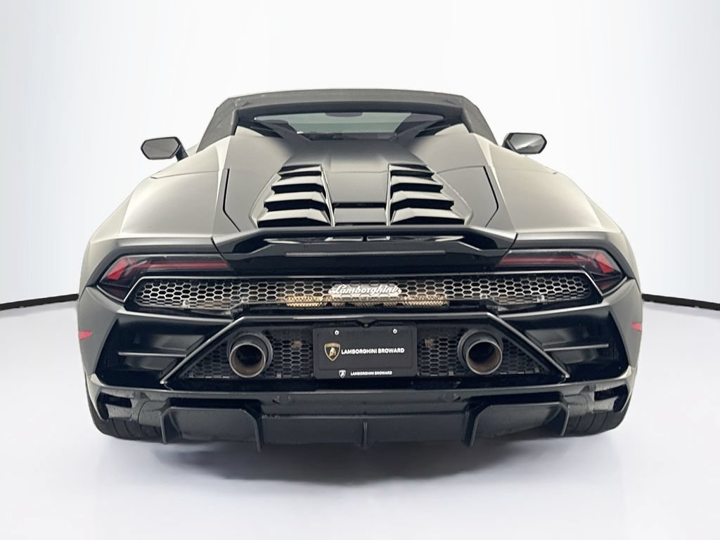 Used 2021 Lamborghini Huracan EVO RWD image 33
