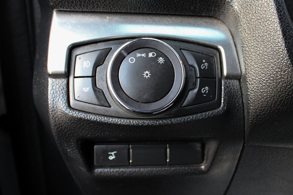 Used 2019 Ford Explorer XLT w/ Equipment Group 201A image 20