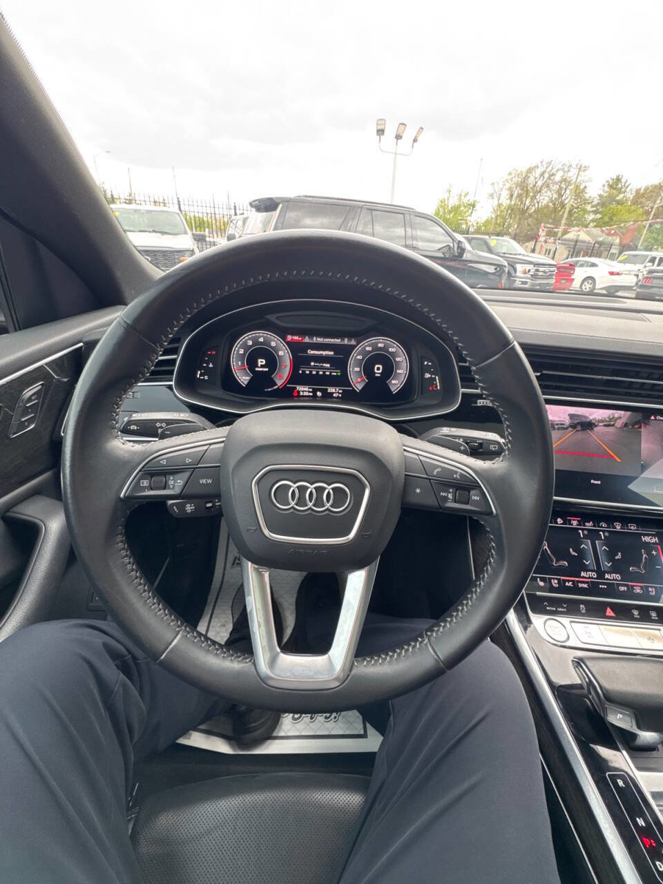 Used 2019 Audi Q8 Prestige w/ Towing Package AWD/4WD image 21