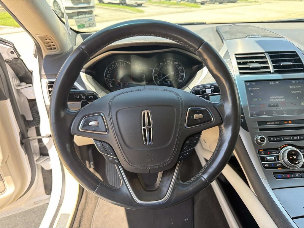Used 2020 Lincoln MKZ Reserve w/ Monochromatic Package FWD image 24