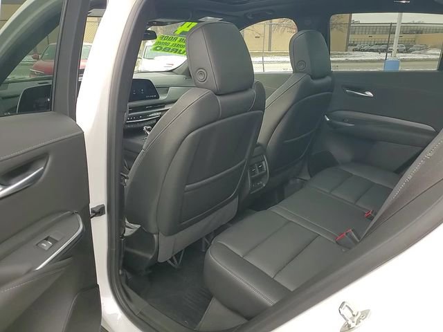 Used 2024 Cadillac XT4 Premium Luxury image 29