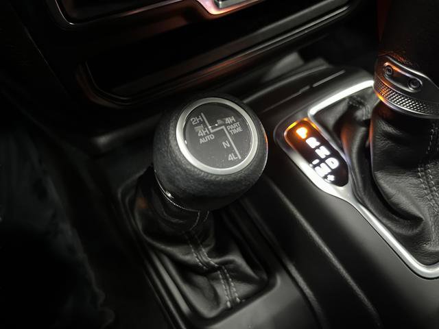 Used 2024 Jeep Wrangler Unlimited image 20