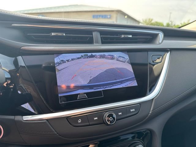 Used 2023 Buick Encore GX Essence w/ Experience Buick Package FWD image 19