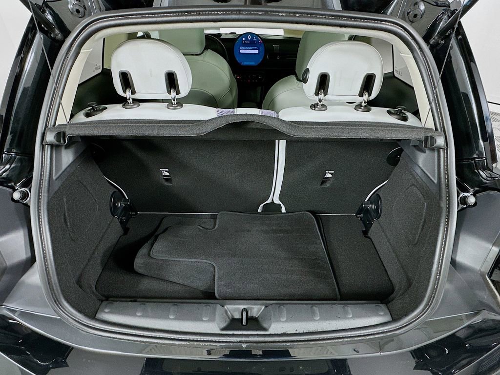 Certified 2025 MINI Cooper S image 26