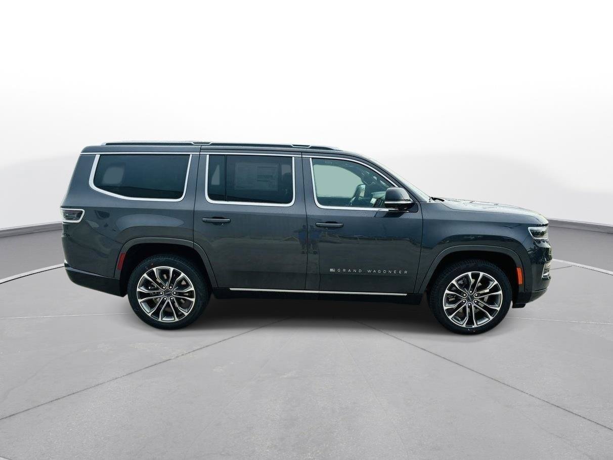 New 2024 Jeep Grand Wagoneer Series III AWD/4WD image 45