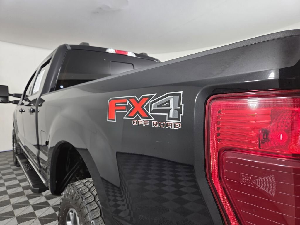 Used 2021 Ford F250 Lariat w/ Lariat Value Package image 27