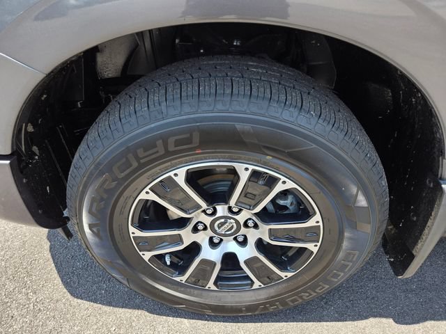 Used 2021 Nissan Titan SV w/ SV Convenience Package AWD/4WD image 25