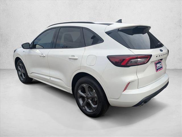 Certified 2024 Ford Escape ST-Line image 3