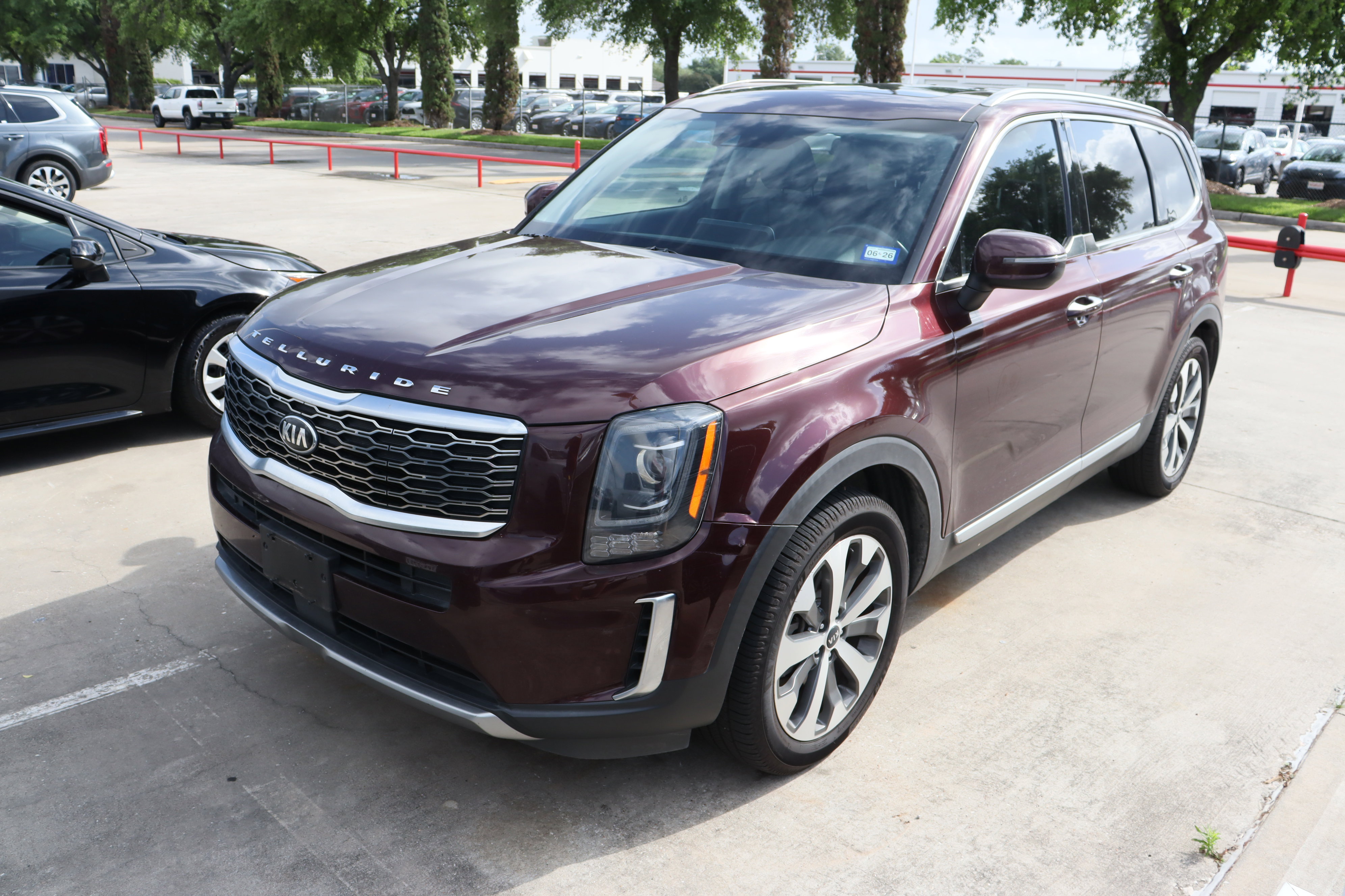 Used 2020 Kia Telluride S image 4