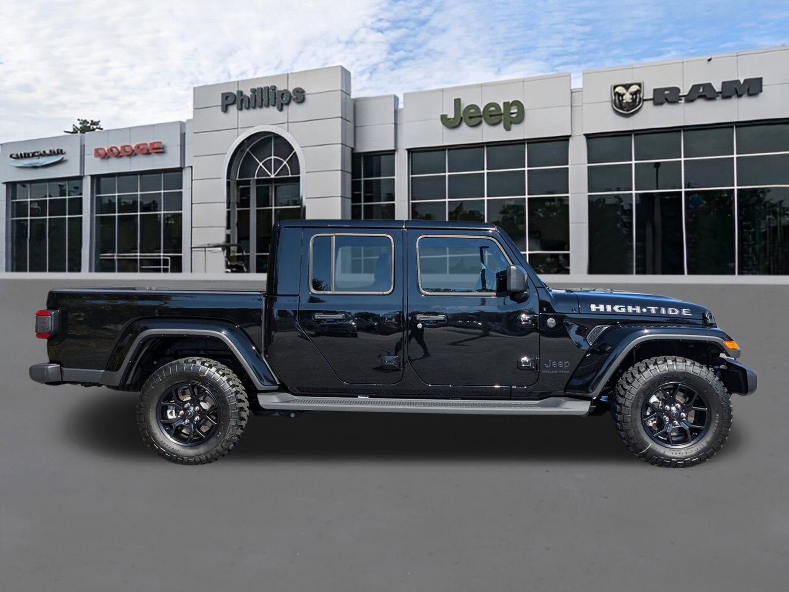 New 2025 Jeep Gladiator High Tide image 2