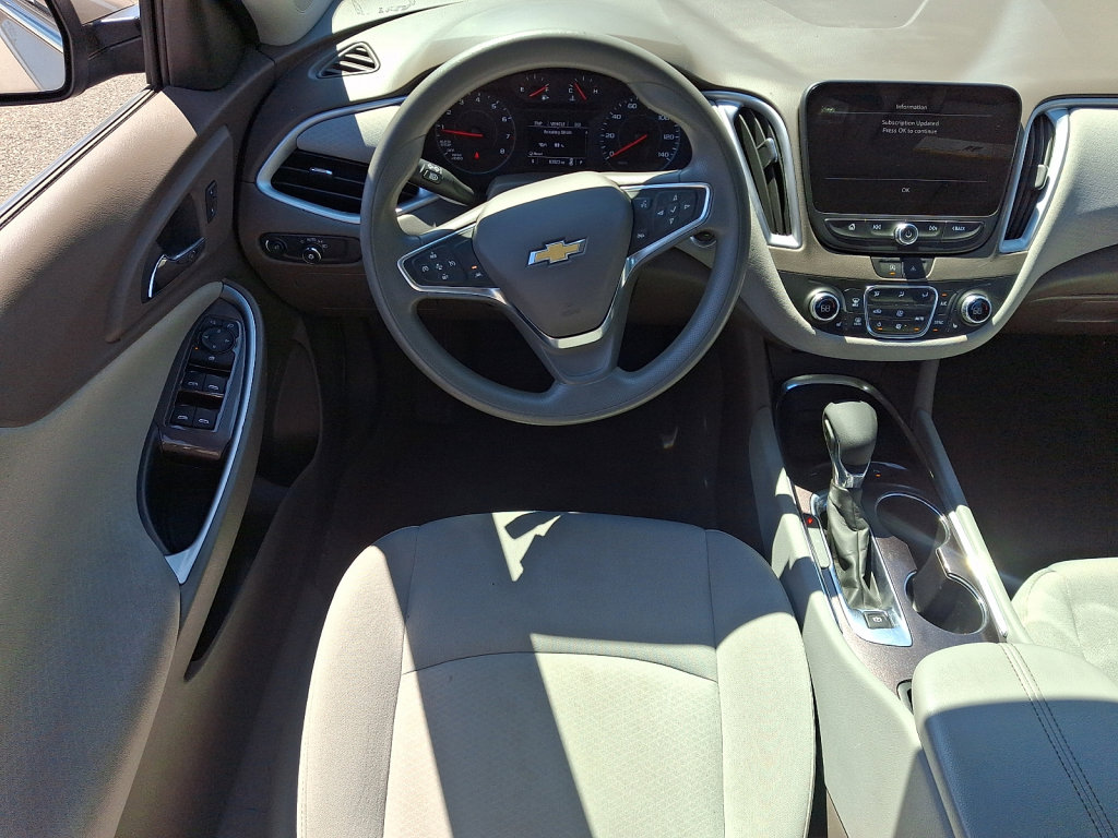 Used 2024 Chevrolet Malibu LT image 22