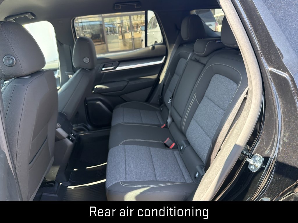 New 2027 GMC Terrain Elevation w/ Technology Package II FWD image 11