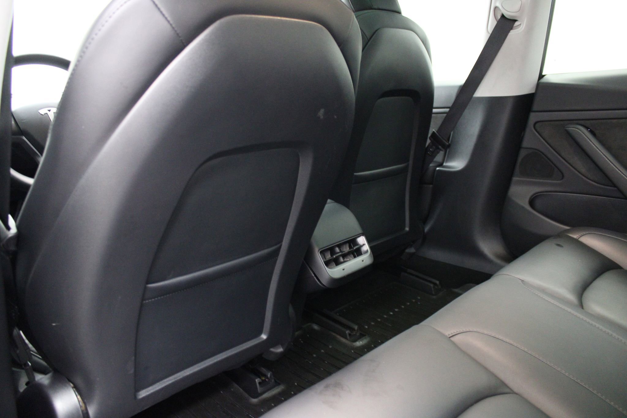 Used 2020 Tesla Model 3 Long Range image 14