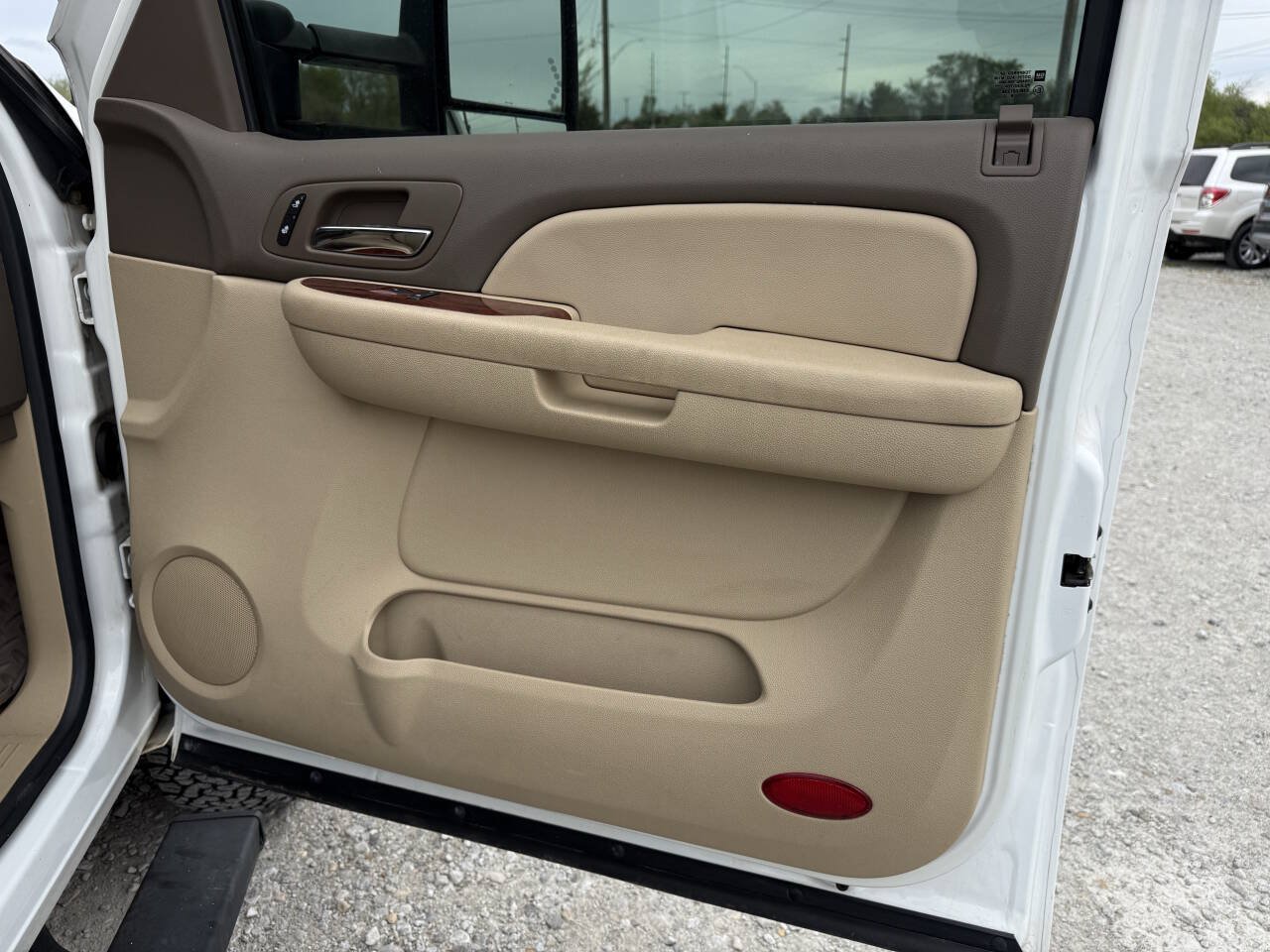 Used 2009 GMC Sierra 3500 SLT AWD/4WD image 18