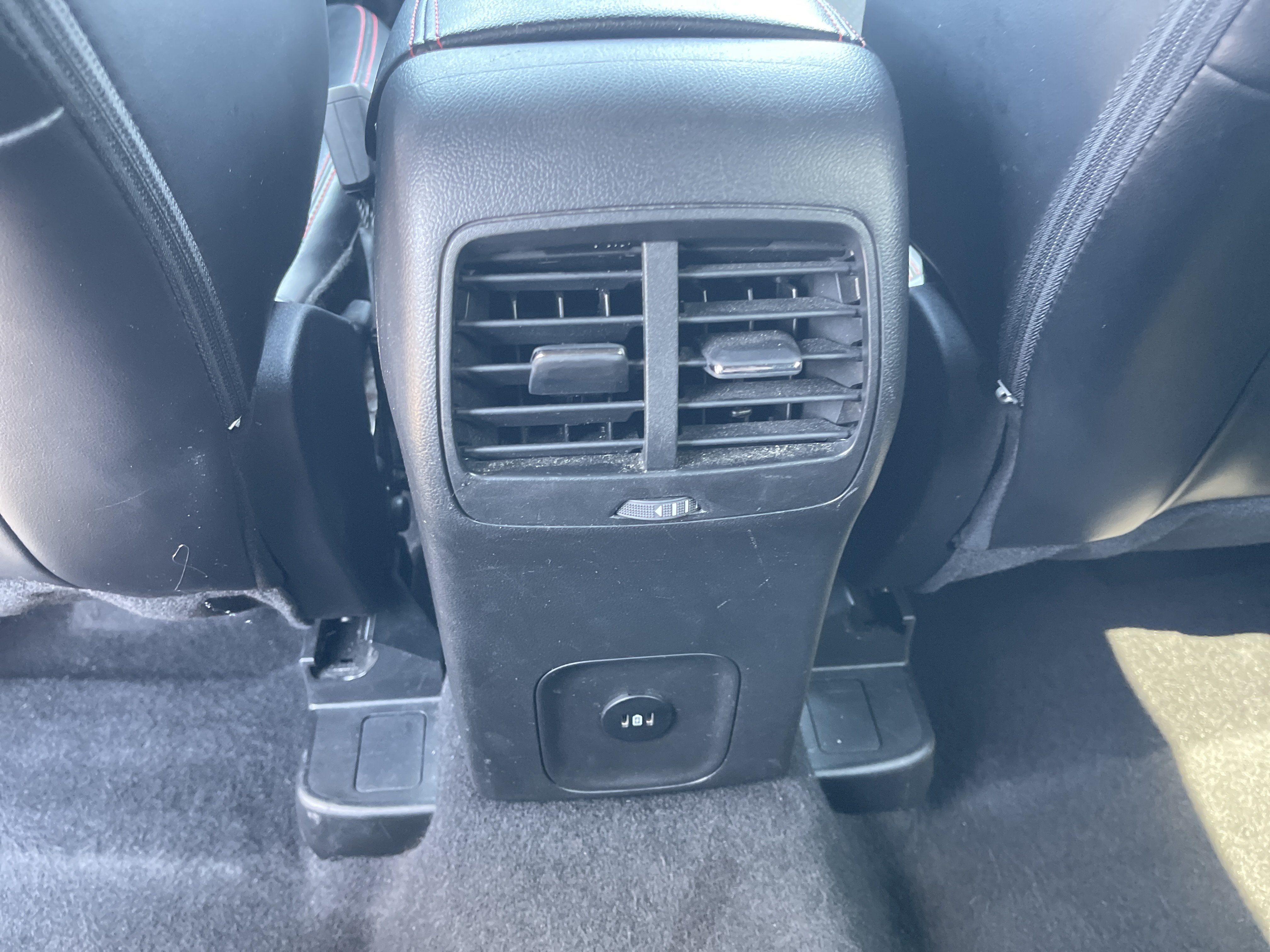 Used 2024 Ford Escape ST-Line AWD/4WD image 38