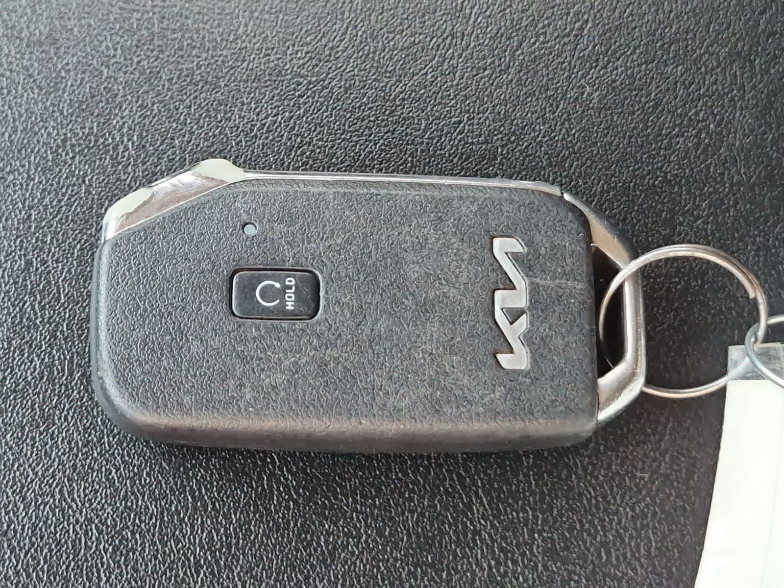 Used 2023 Kia Seltos S w/ Navigation Package FWD image 34