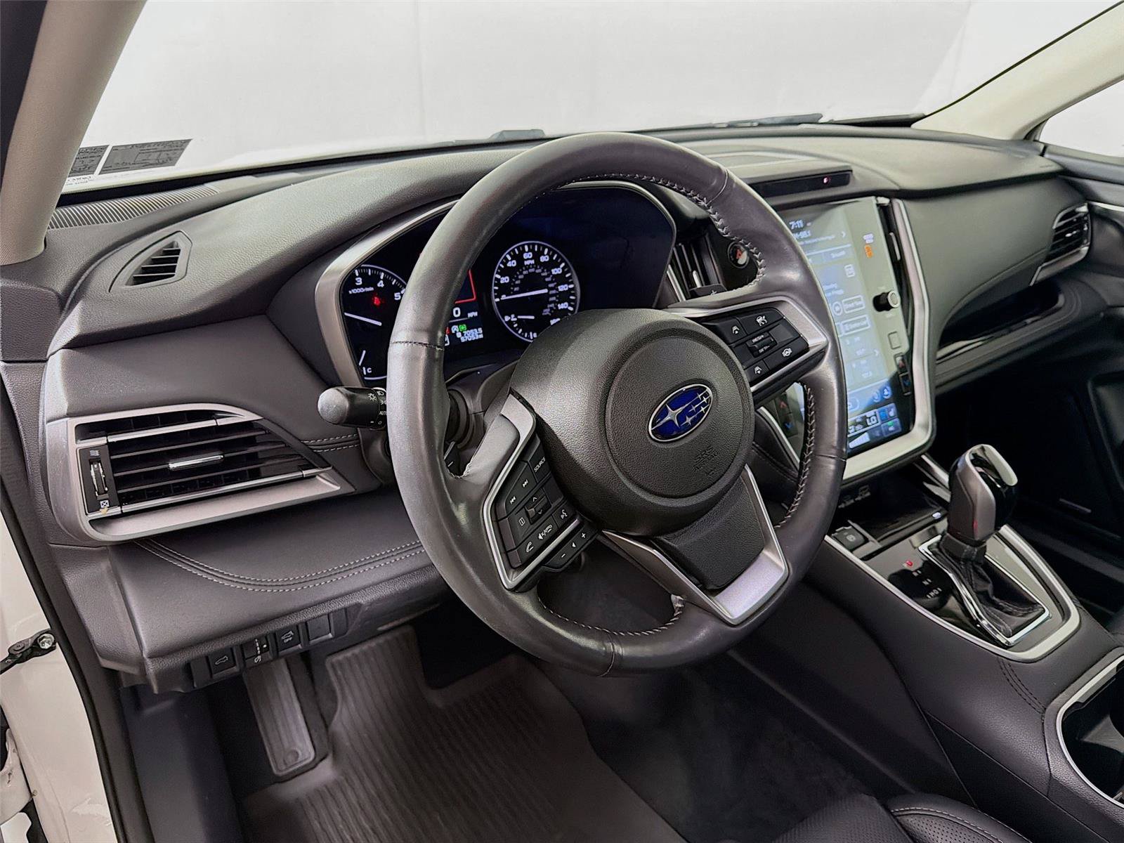 Used 2023 Subaru Outback Touring XT AWD/4WD image 16