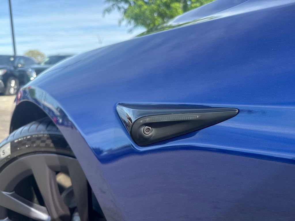 Used 2021 Tesla Model S Plaid image 32