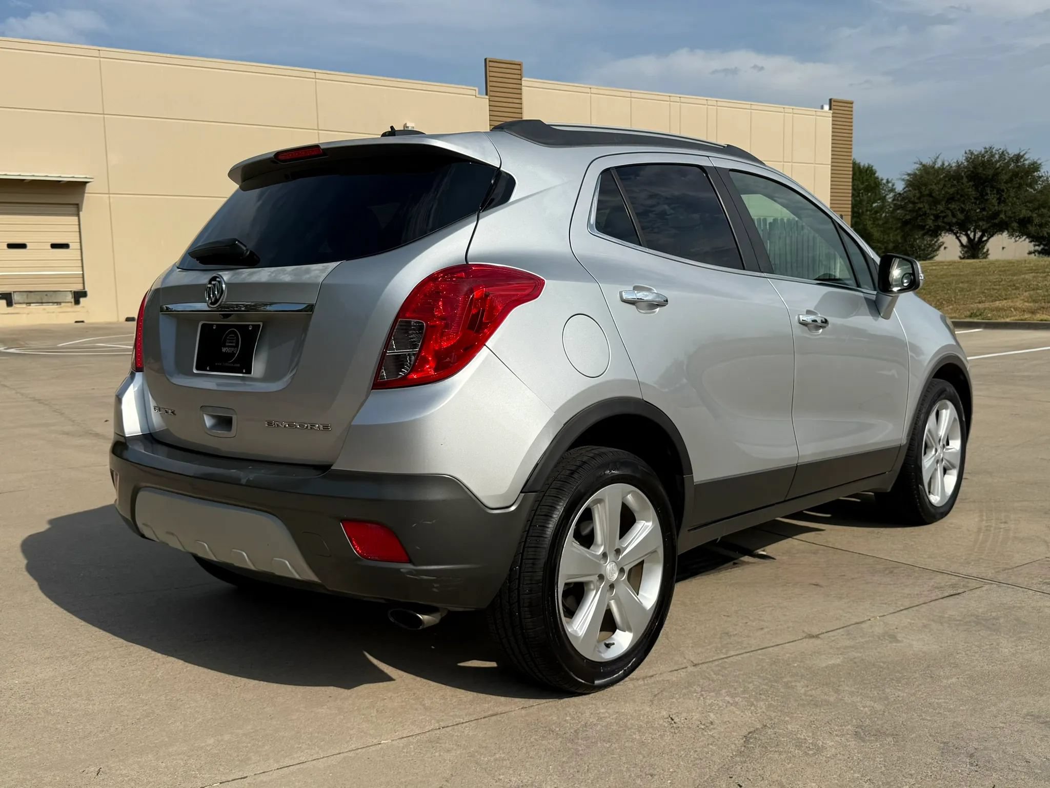 Used 2015 Buick Encore Convenience FWD image 6