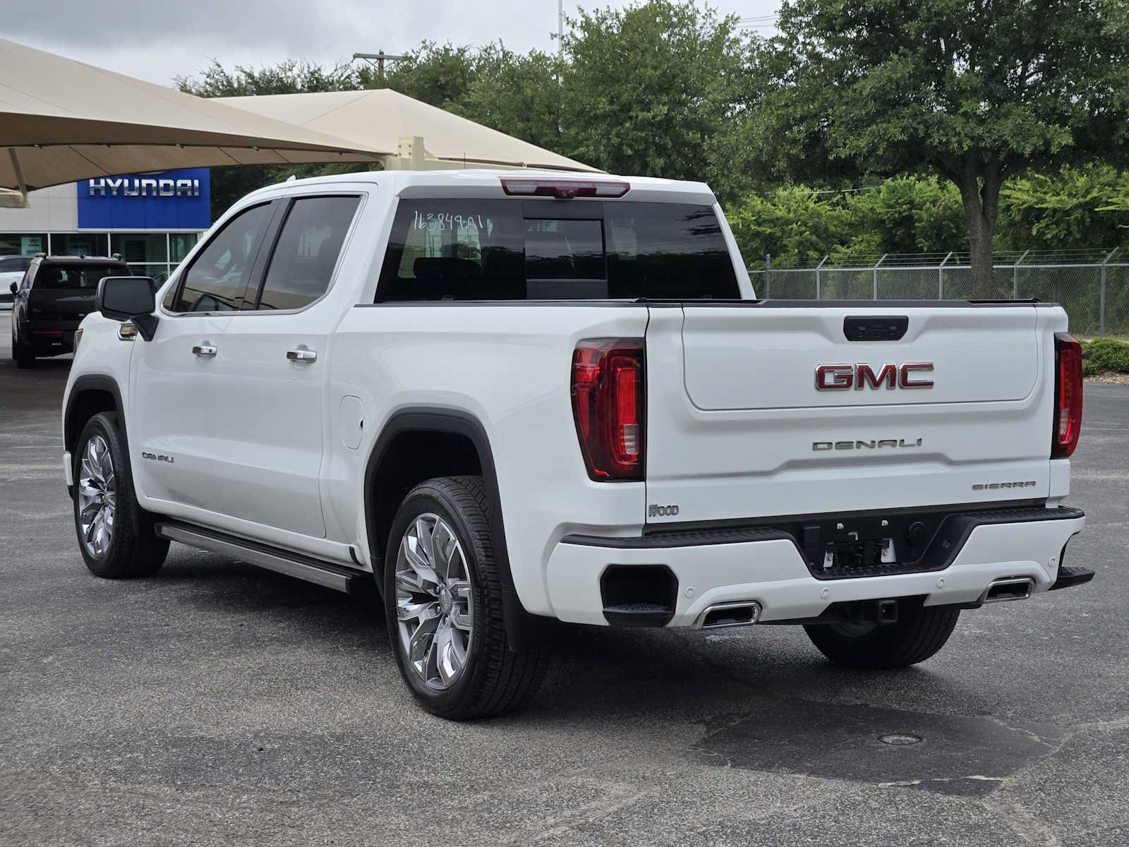 Certified 2024 GMC Sierra 1500 Denali AWD/4WD image 6