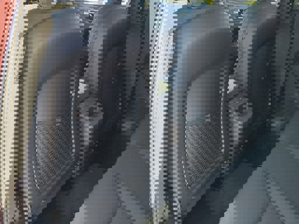 New 2026 Volvo XC60 B5 Plus w/ Protection Package Premier image 16