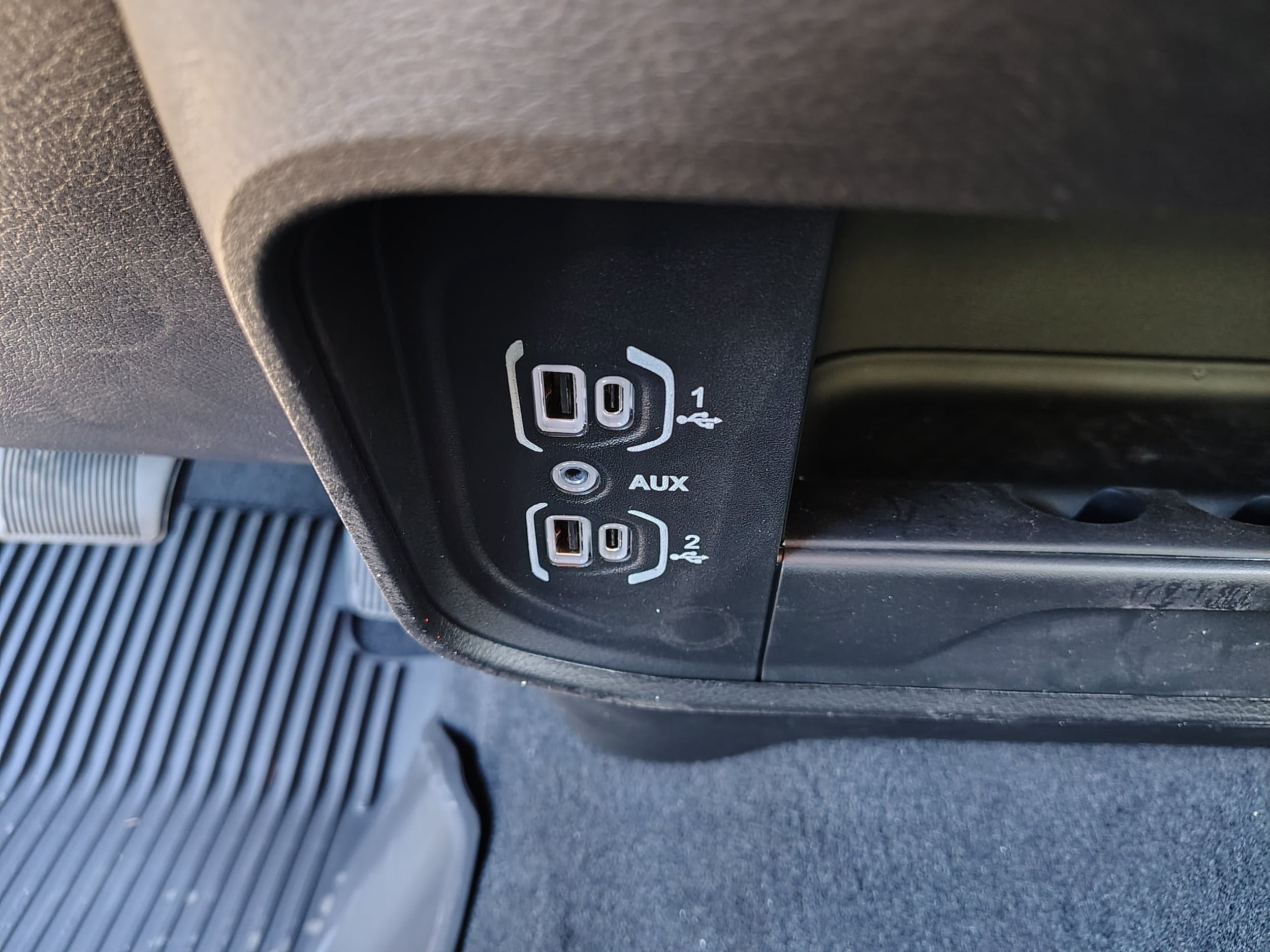 New 2026 RAM 2500 Warlock AWD/4WD image 32